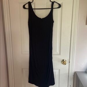 Elegant Black Sleeveless Dress